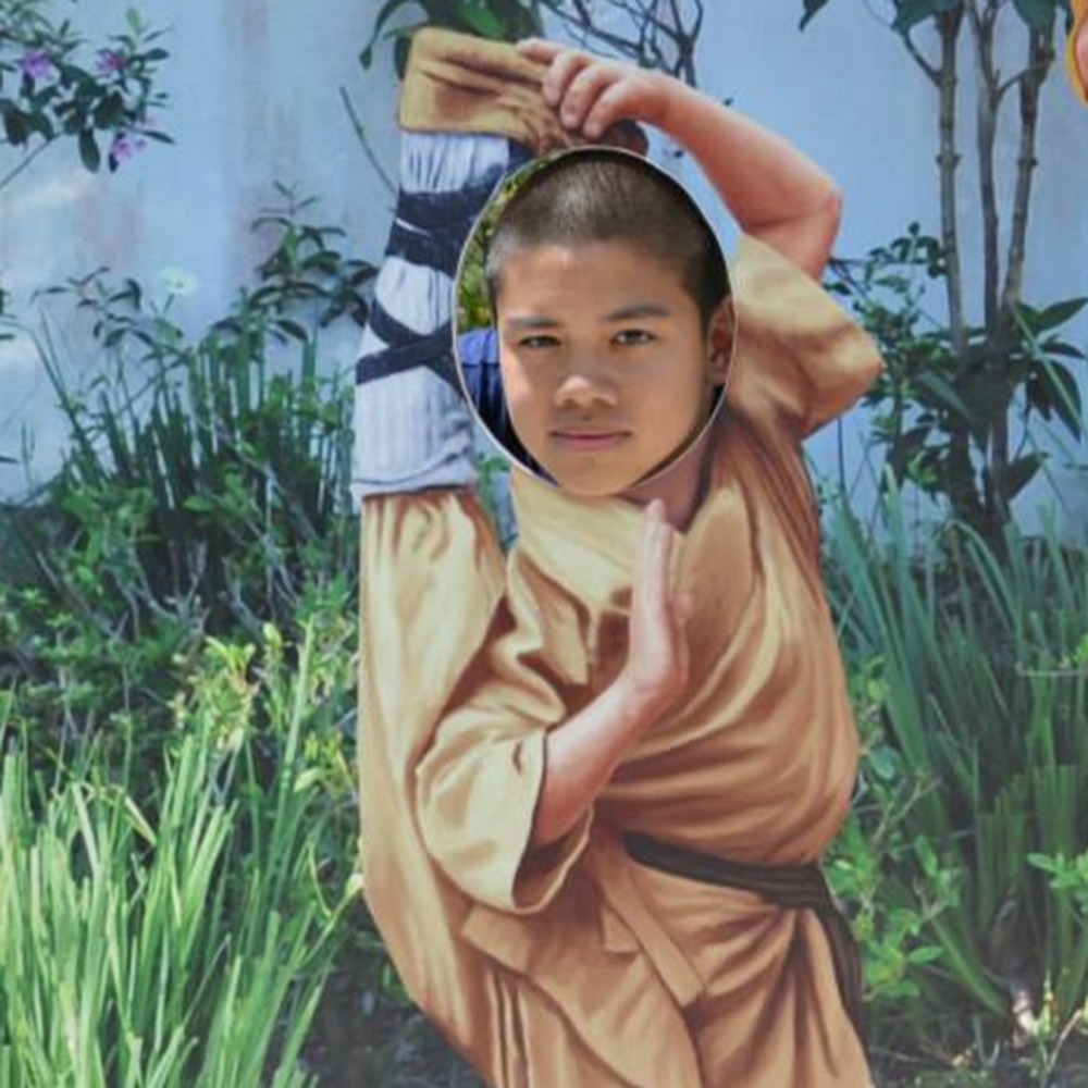 Meet your Posher, Eric